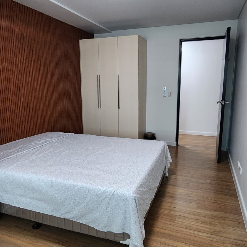 Beautiful Spotless Condo Unit For Sale In Solstice Tower 1, Circuit Makati photo 5