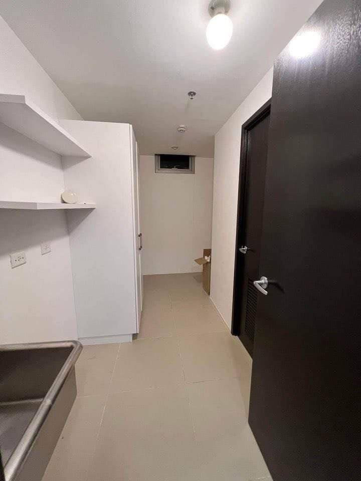 East Gallery Place 2BR unit with parking Condo for Sale photo 5