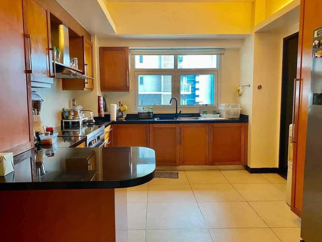 A Contemporary Modern Condo for Sale in Taguig City photo 5