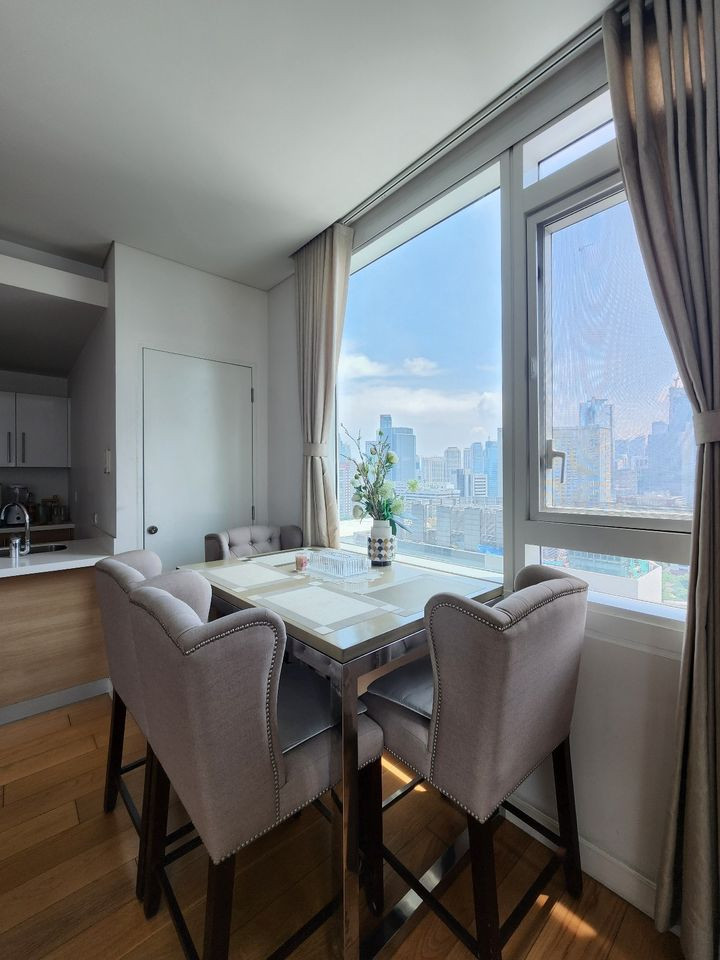 1BR Condo in Park Terraces photo 5