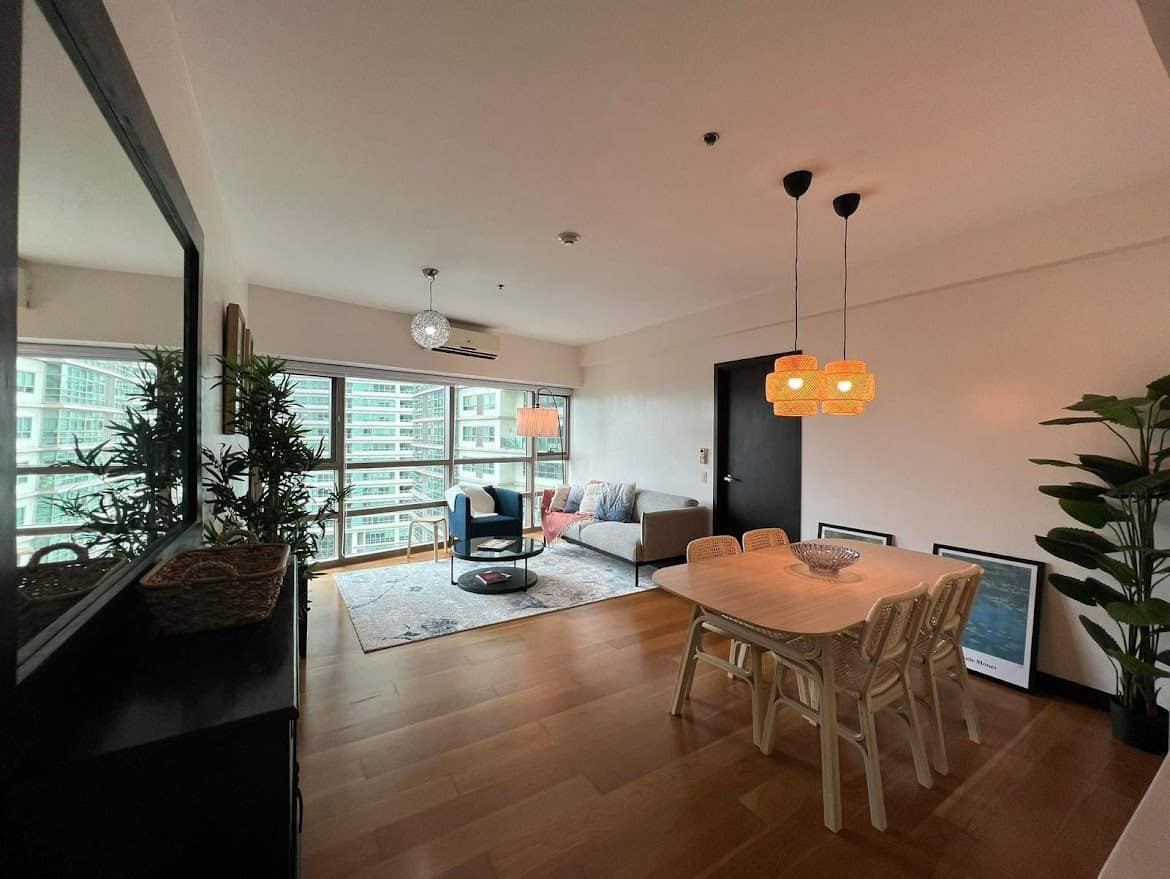 1 Bedroom Unit in The Residences at Greenbelt photo 1