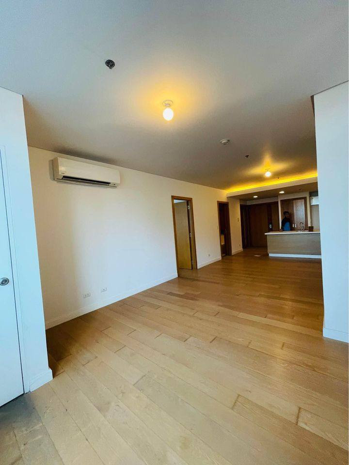 1BR unit in Park Terraces with parking Condo for Sale photo 5