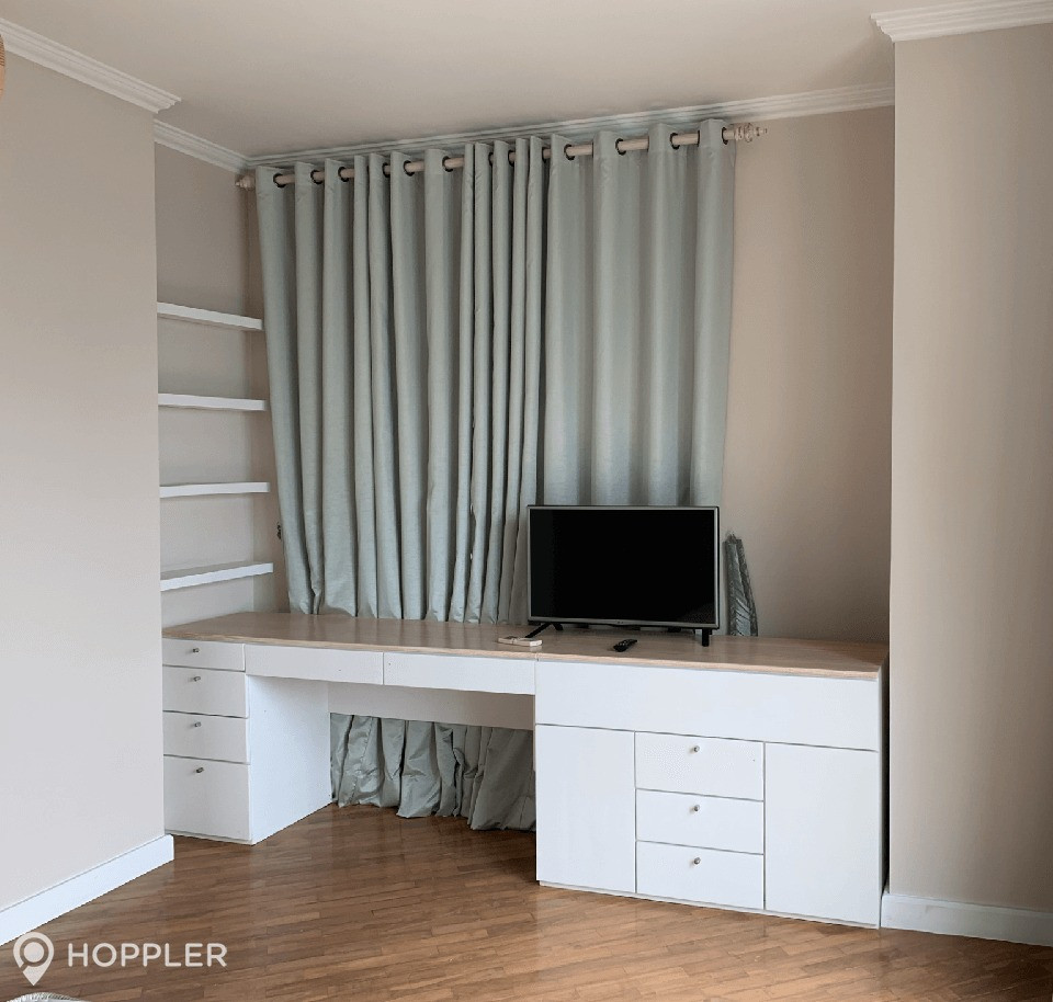 2BR Condo for Sale in Joya Lofts and Towers, Rockwell Center, Makati photo 3