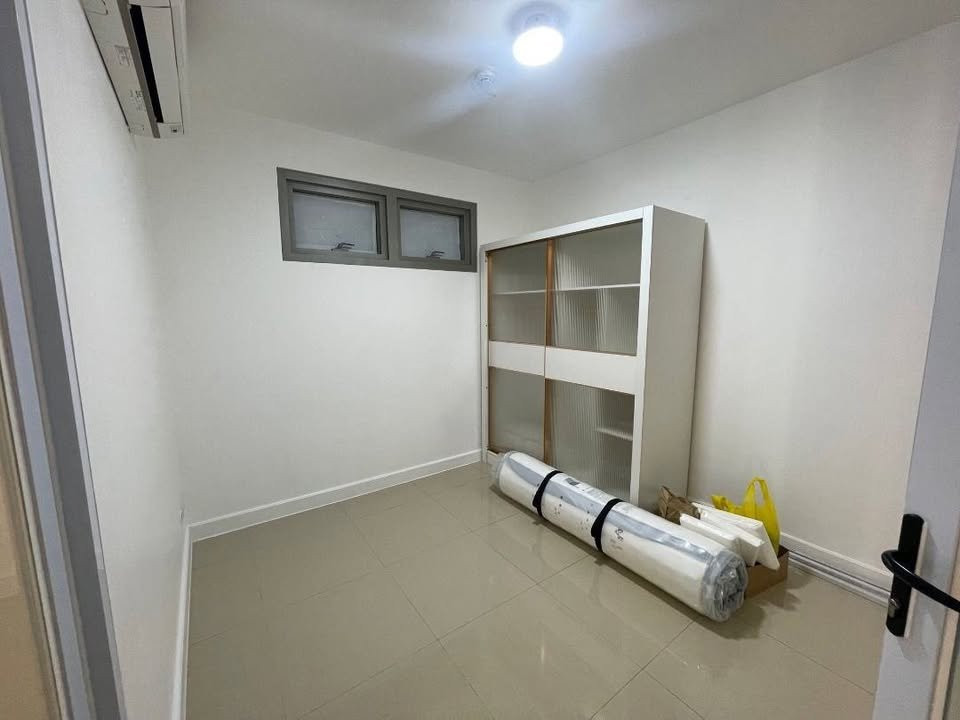 East gallery place 2br for sale high street Maridien verve residences photo 4