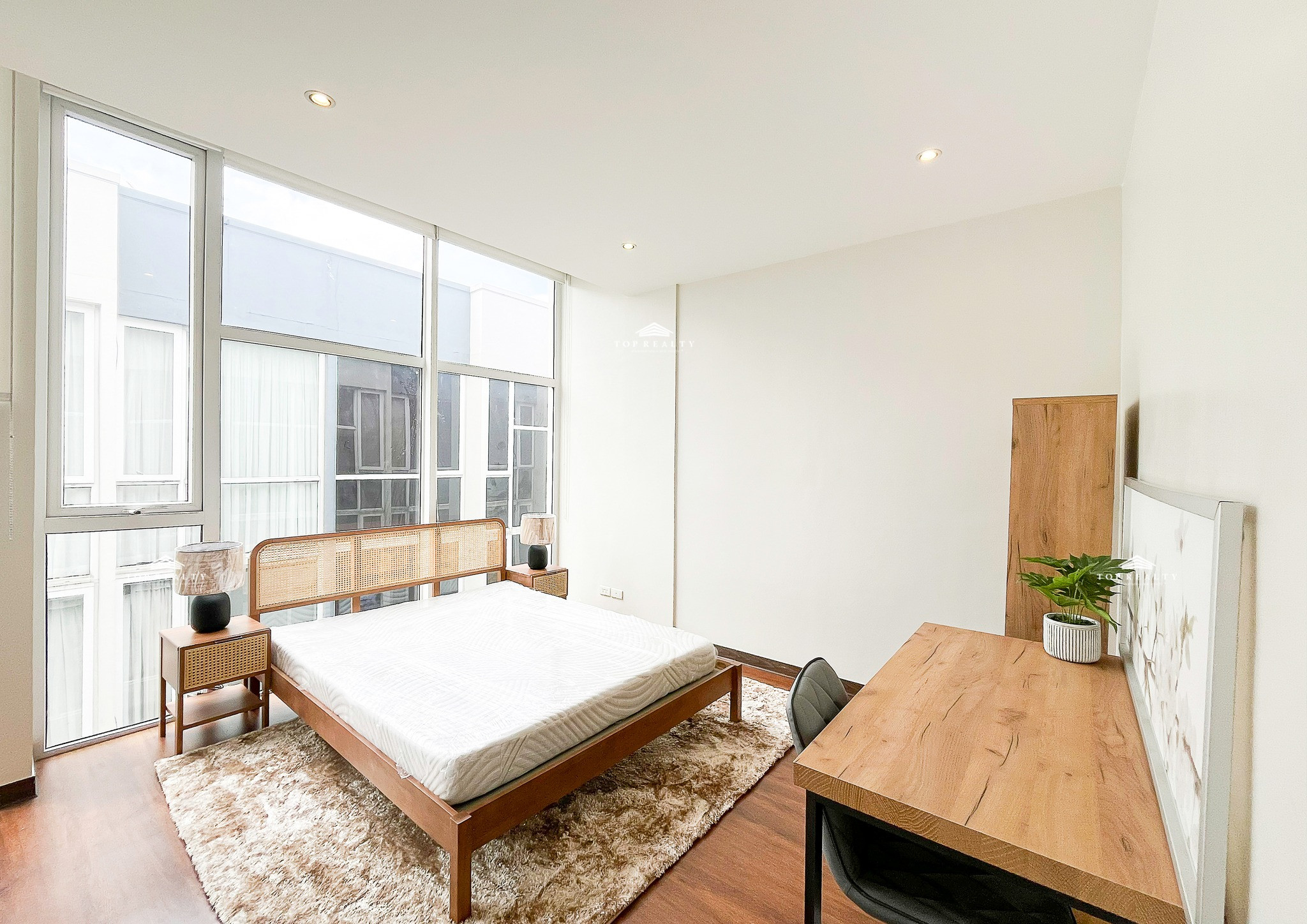 fully furnished, four-storey townhouse blends style and function in every corner photo 5