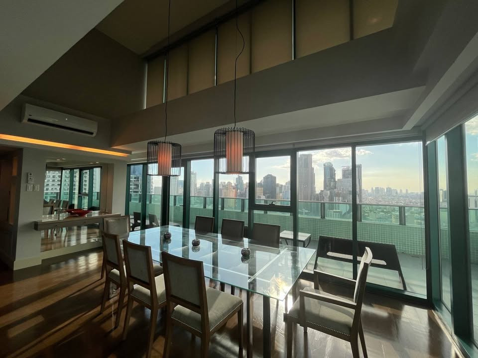 For Sale 3BR in Edades photo 4
