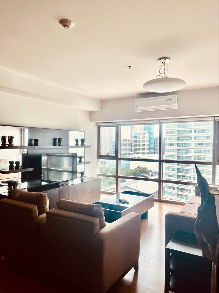 1BR unit in The Residences at Greenbelt photo 3