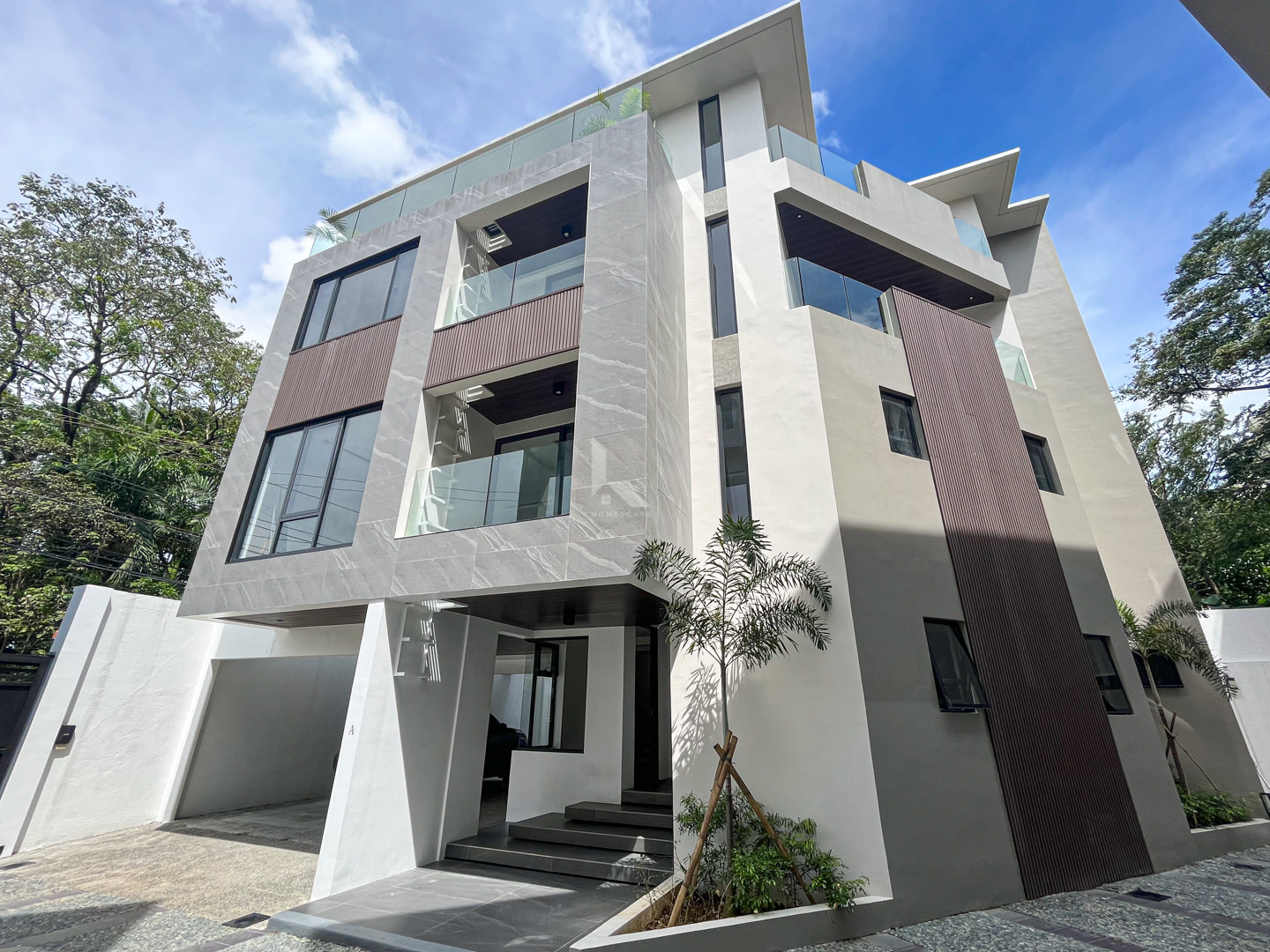 Modern Brand New Single Detached Units For Sale in Mandaluyong City photo 2