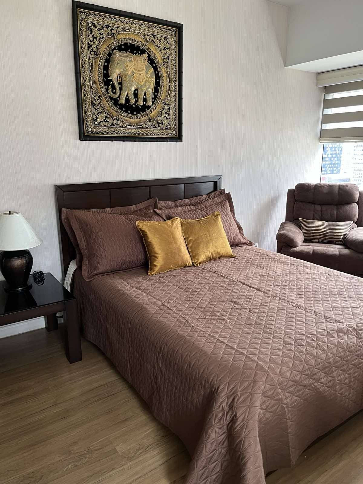Own this Cozy 2-Bedroom Overlooking BGC Skyline at One Maridien photo 5