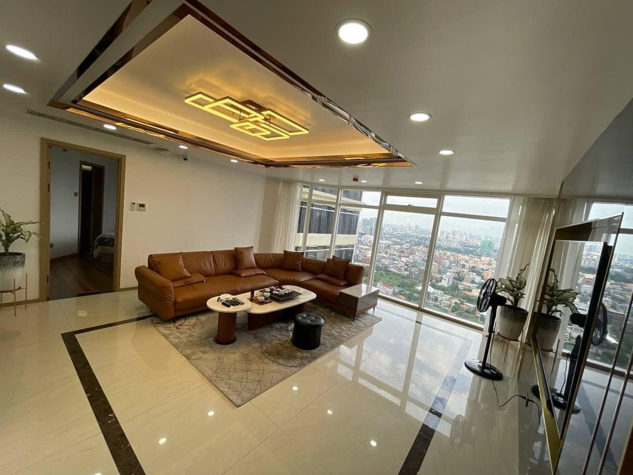 A Luxurious and Elegant Condo Unit for Sale in Salcedo, Makati. photo 2
