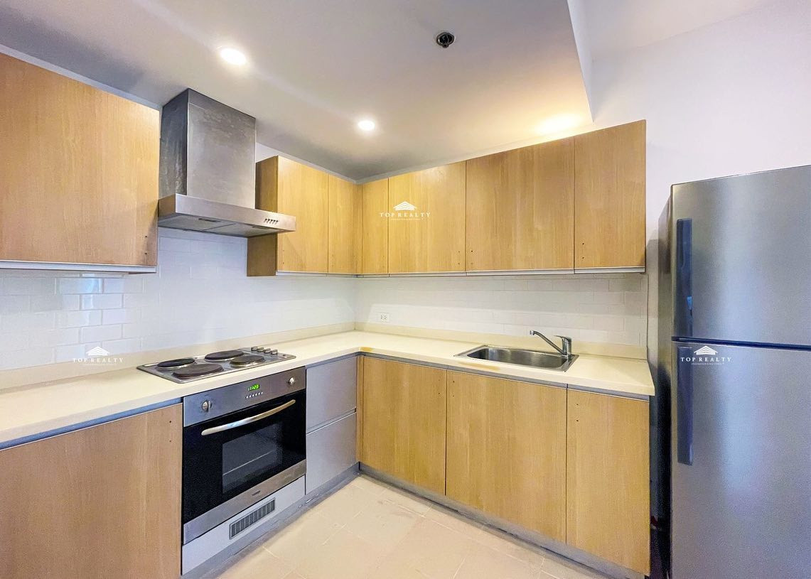 3-bedroom Condo Unit for Sale in South of Market, Bonifacio Global City photo 5