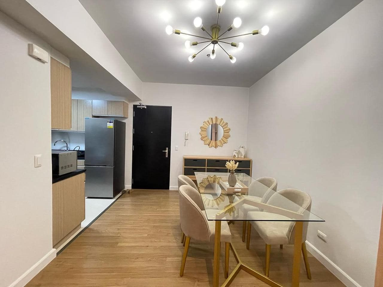 Own this Elegant 1-Bedroom Condo in Two Maridien, photo 3