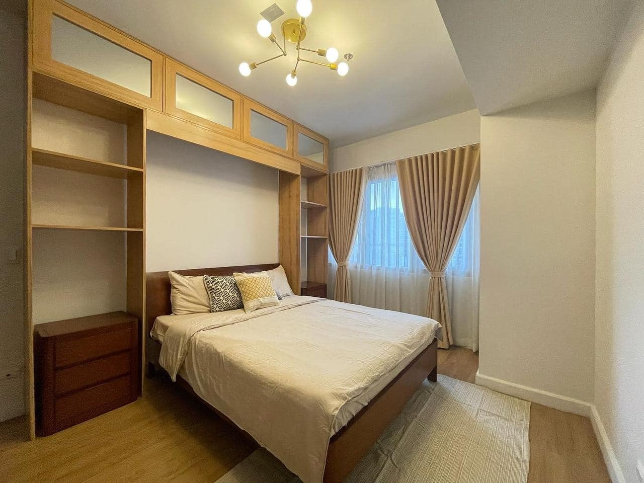 Own this Elegant 1-Bedroom Condo in Two Maridien, photo 4