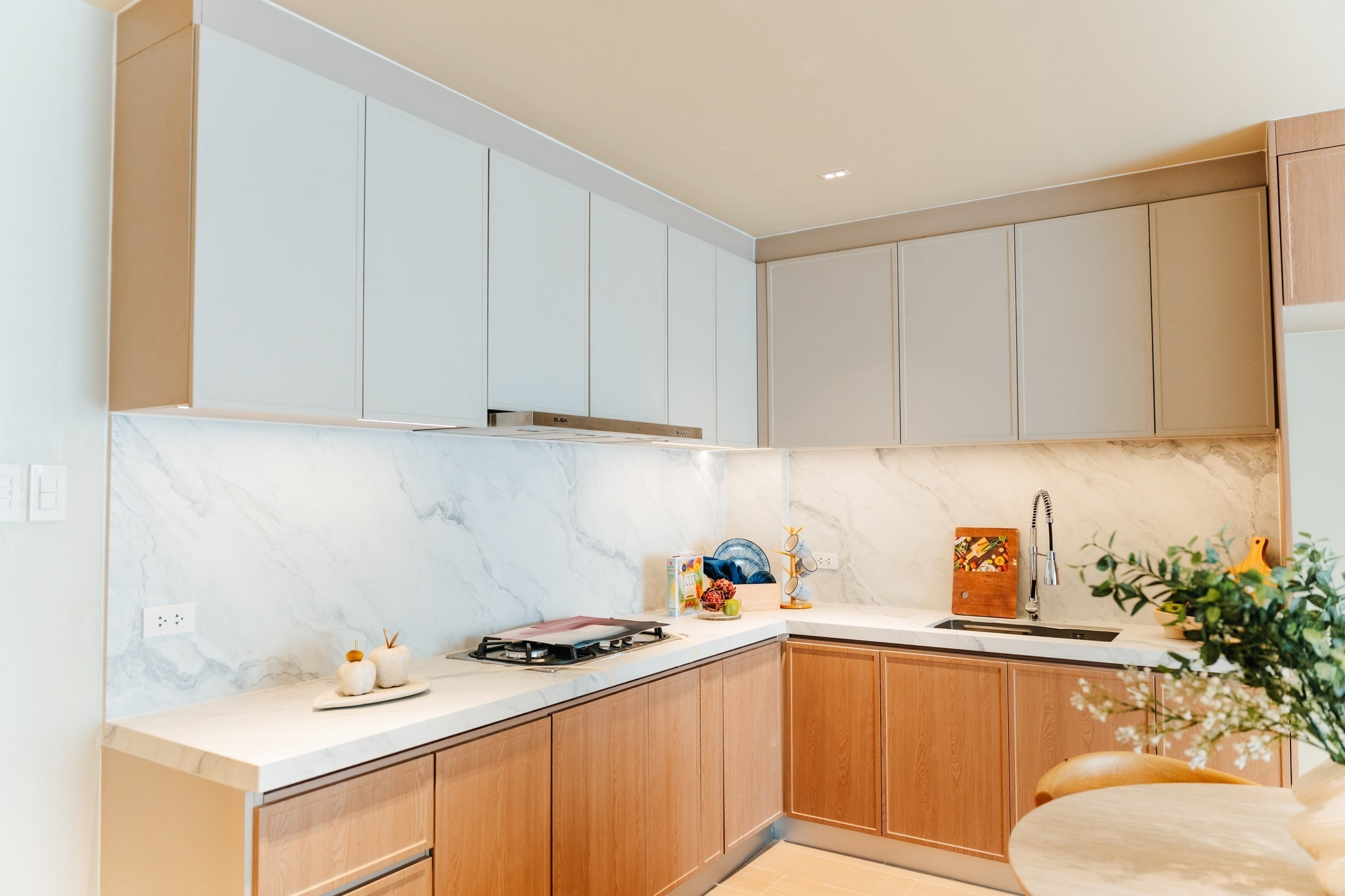 Snatch this Picturesque 4-Bedroom Townhouse photo 2