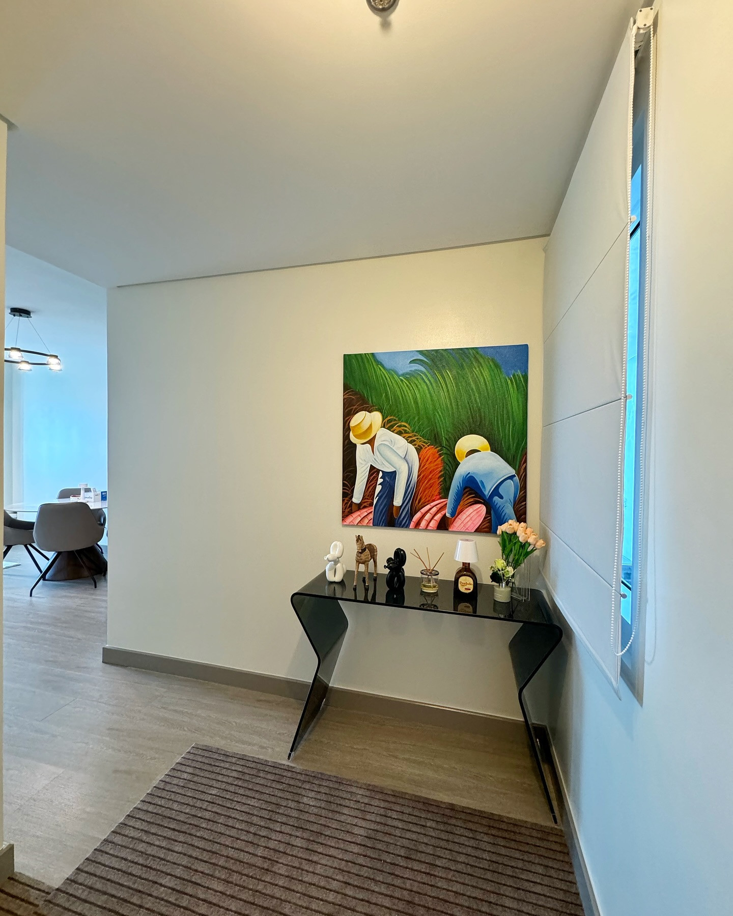 Brand New Furnished Condominium for Sale in The Connor at Greenhills photo 3
