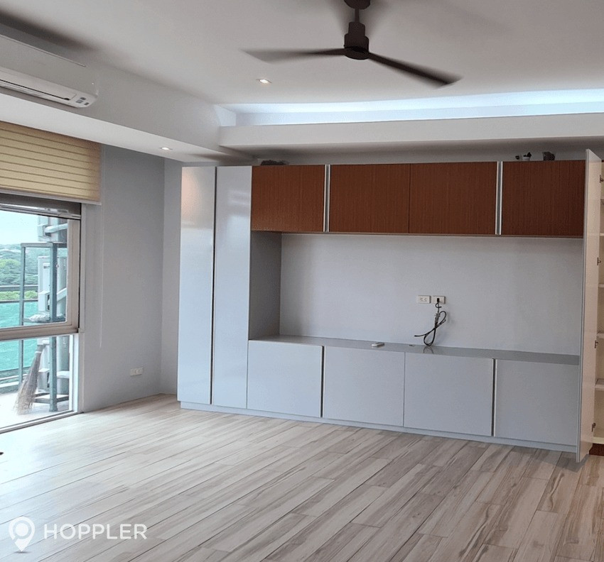 3BR Condo for Sale in Aspen Tower, Filinvest Corporate City, Muntinlupa photo 2